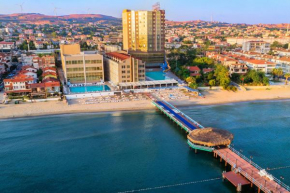Отель Kumburgaz Marin Princess Hotel  Büyükçekmece